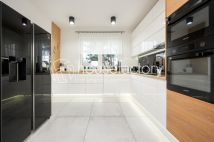 dom wolnostojący, 5 pokoi Leonardów. Zdjęcie 4