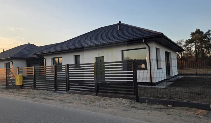 bliźniak, 4 pokoje Budy-Grzybek