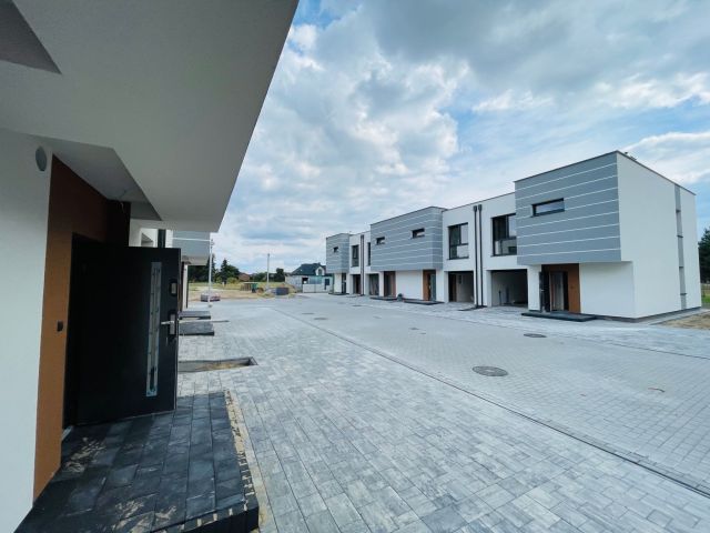 dom szeregowy, 4 pokoje Kaputy. Zdjęcie 4