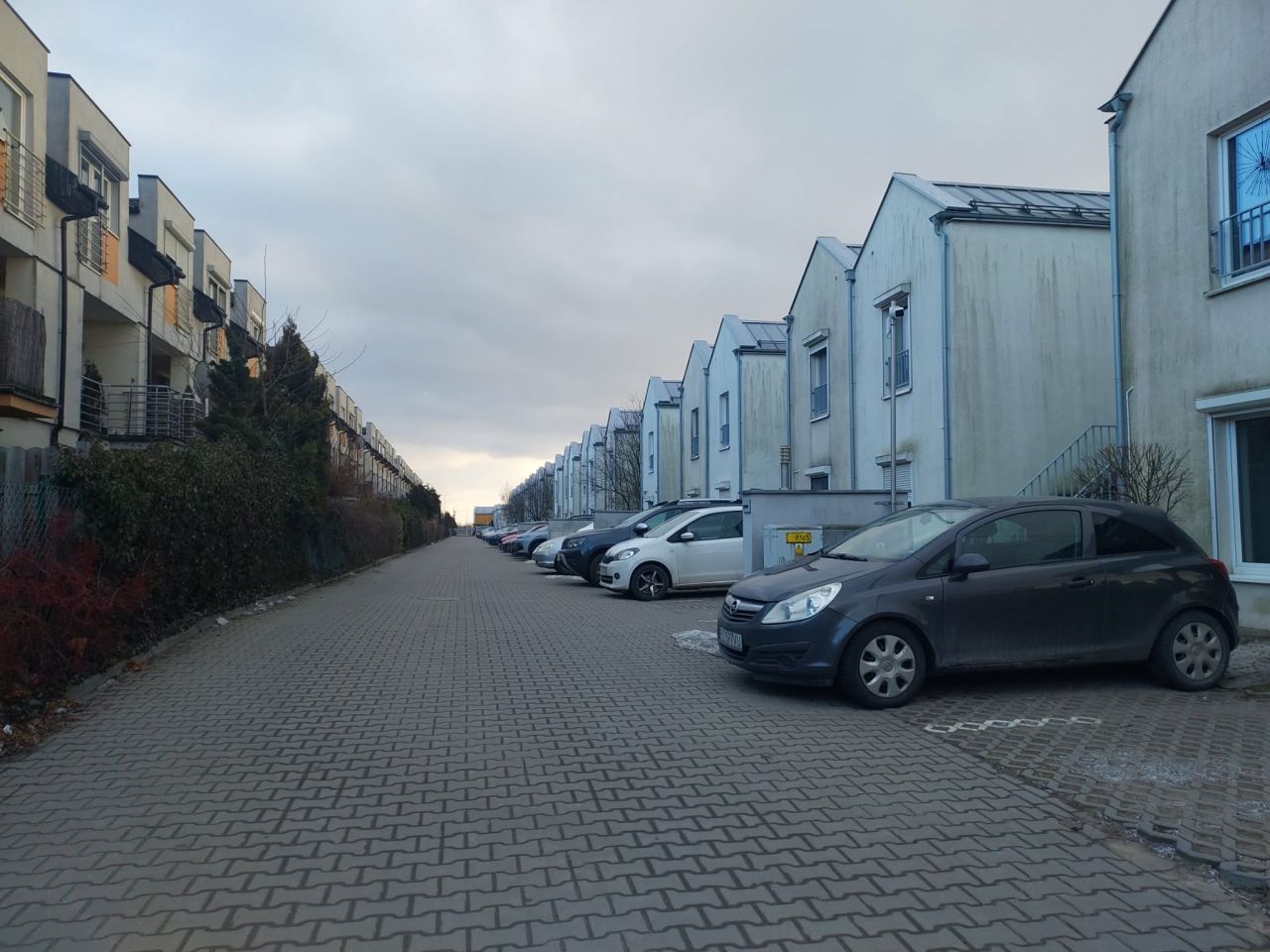 Mieszkanie 3-pokojowe Poznań Plewiska-Osiedle. Zdjęcie 2