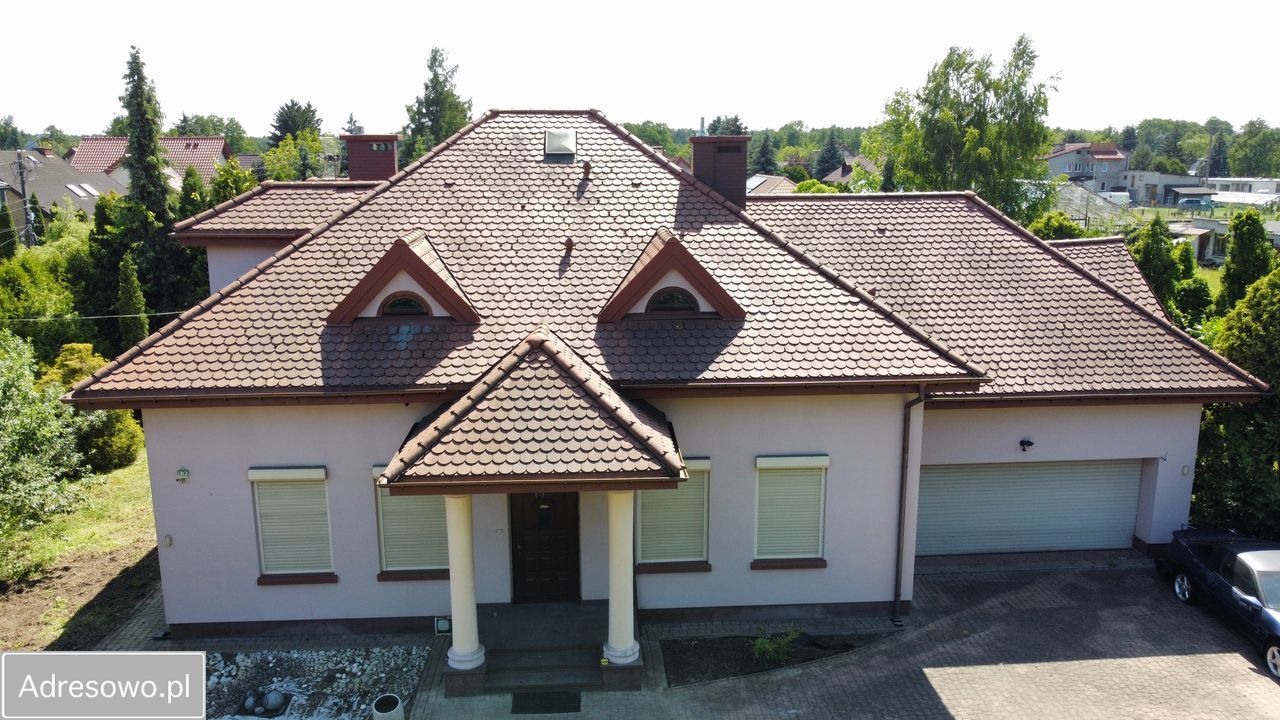 dom wolnostojący, 6 pokoi Stanisławów Drugi, ul. Kwiatowa