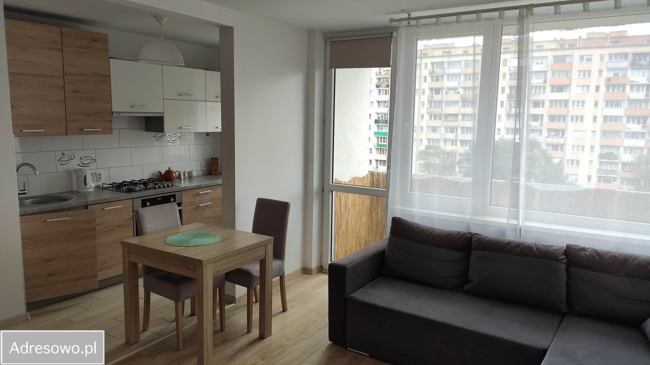 Mieszkanie 3-pokojowe Warszawa Wawrzyszew, ul. Williama Szekspira. Zdjęcie 1