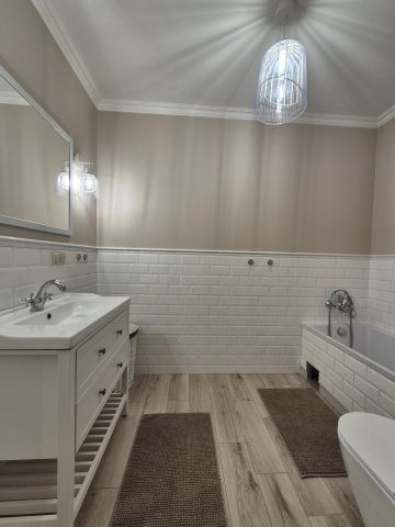 dom wolnostojący, 3 pokoje Babice. Zdjęcie 8