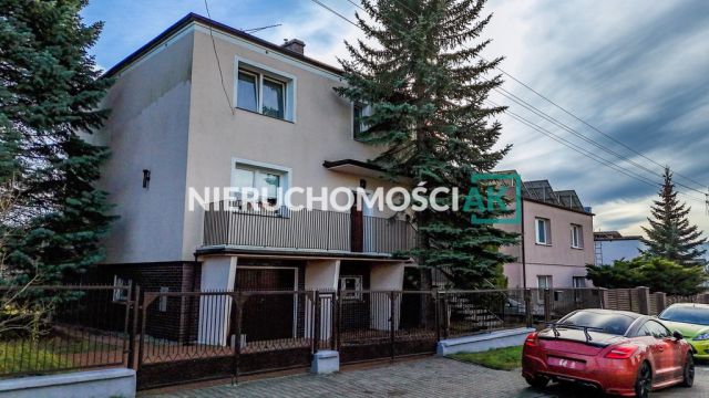 dom wolnostojący, 8 pokoi Koziegłowy, ul. Rolna. Zdjęcie 2