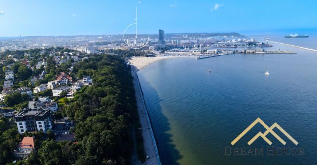 Mieszkanie 4-pokojowe Gdynia Śródmieście, ul. św. Piotra. Zdjęcie 2