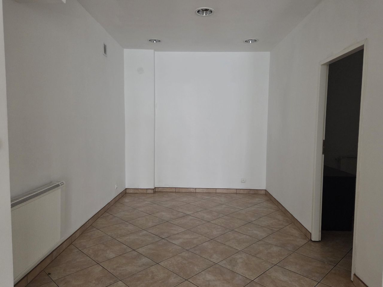 Lokal Września Centrum, ul. Warszawska. Zdjęcie 7