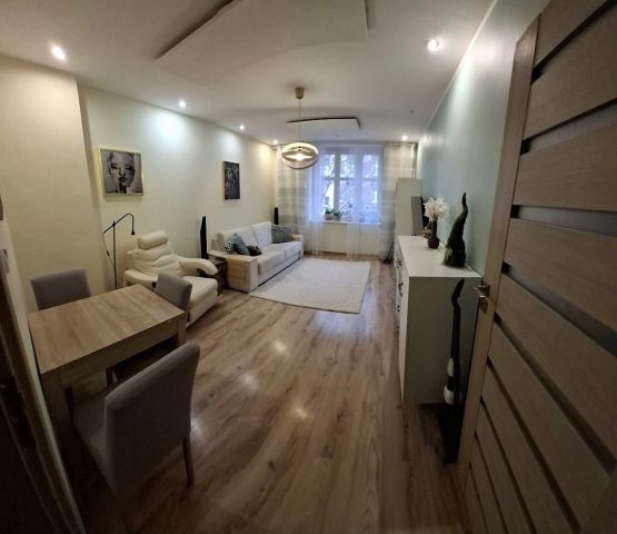 Mieszkanie 2-pokojowe Wrocław Ołbin, Elizy orzeszkowej. Zdjęcie 1