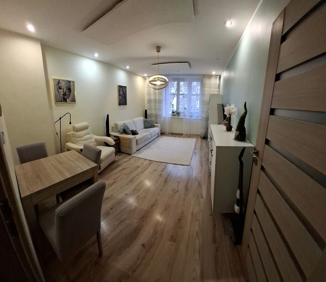 Mieszkanie 2-pokojowe Wrocław Ołbin, Elizy orzeszkowej. Zdjęcie 1