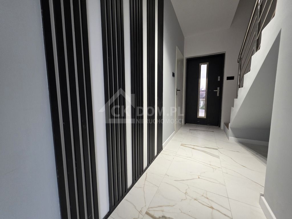 dom wolnostojący, 5 pokoi Kawczyn, ul. Kielecka. Zdjęcie 3