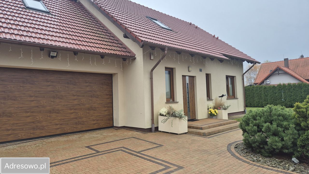 dom wolnostojący, 5 pokoi Dobroszyce