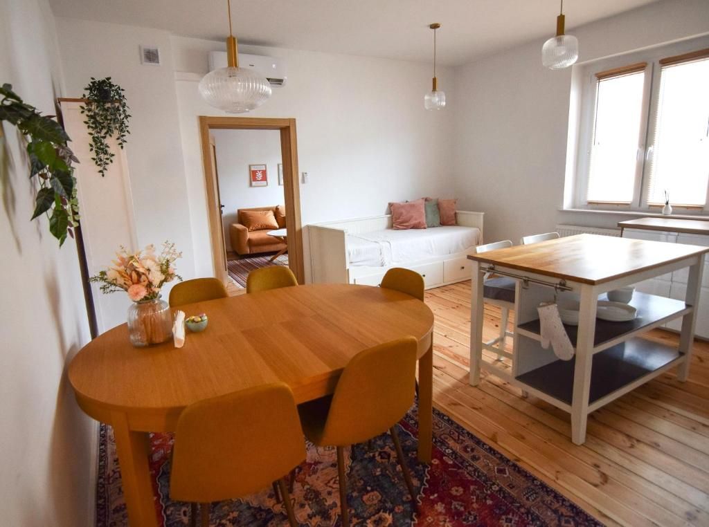 Mieszkanie 3-pokojowe Poznań Wilda, ul. Władysława Sikorskiego. Zdjęcie 2