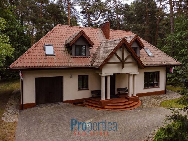 dom wolnostojący, 6 pokoi Wyszków Rybienko Leśne, al. Aleja Wolności. Zdjęcie 1