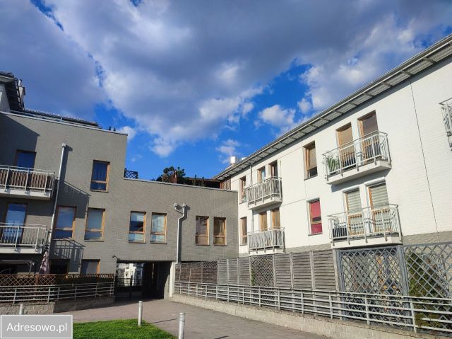 Mieszkanie 3-pokojowe Warszawa Włochy, ul. Obywatelska. Zdjęcie 1