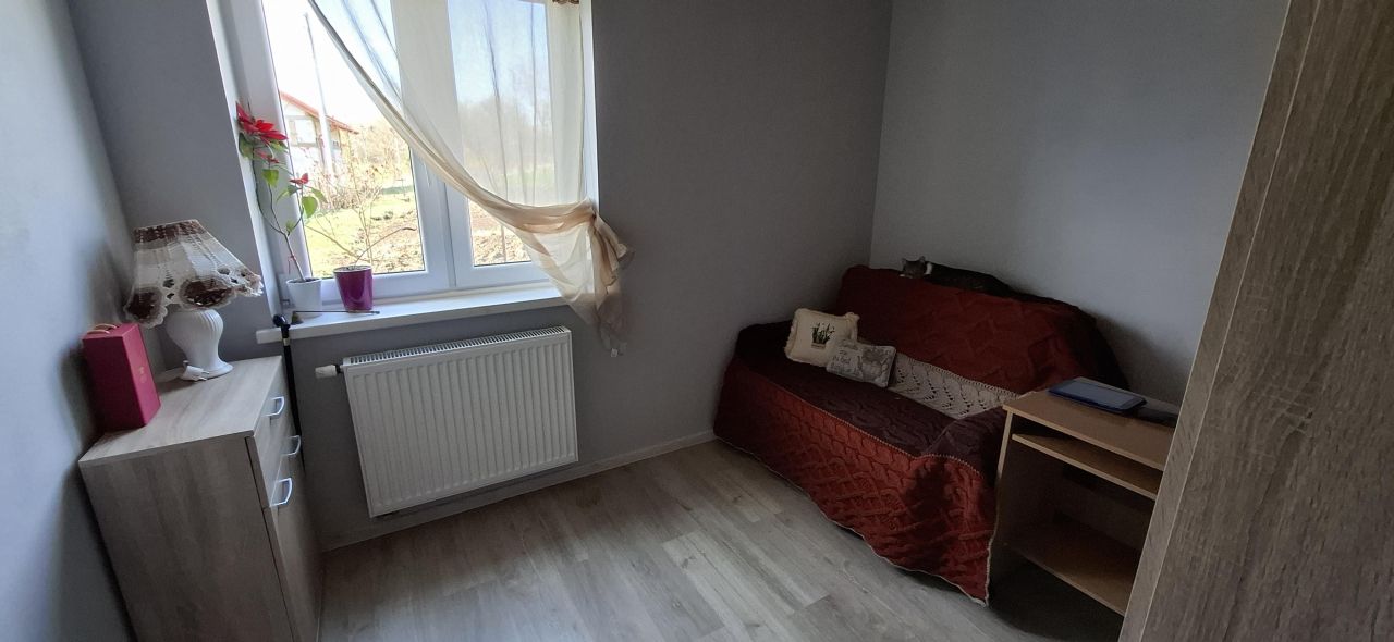 dom wolnostojący, 4 pokoje Rozbórz Długi. Zdjęcie 8