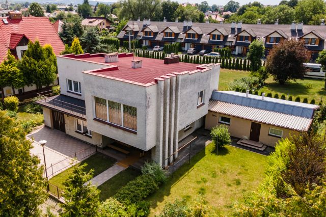 dom wolnostojący, 9 pokoi Rzeszów, ul. Ignacego Paderewskiego. Zdjęcie 5