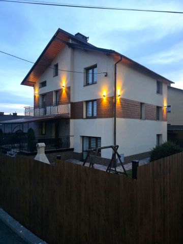 dom wolnostojący, 8 pokoi Sanok, ul. Wincentego Witosa. Zdjęcie 16