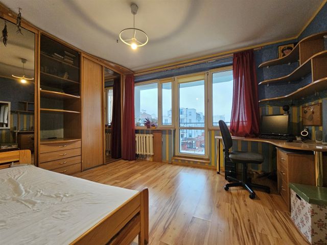 Łódź Polesie, ul. Tomaszowska Mieszkanie - 3 pokoje - 70 m² - 2 piętro