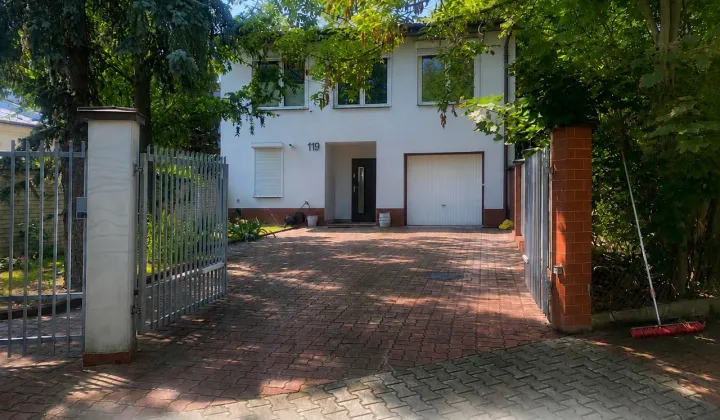 dom wolnostojący, 4 pokoje Warszawa Wilanów, ul. Biedronki