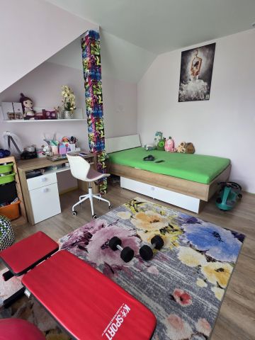 bliźniak, 5 pokoi Kobyłka Mareta, ul. Longinusa. Zdjęcie 12