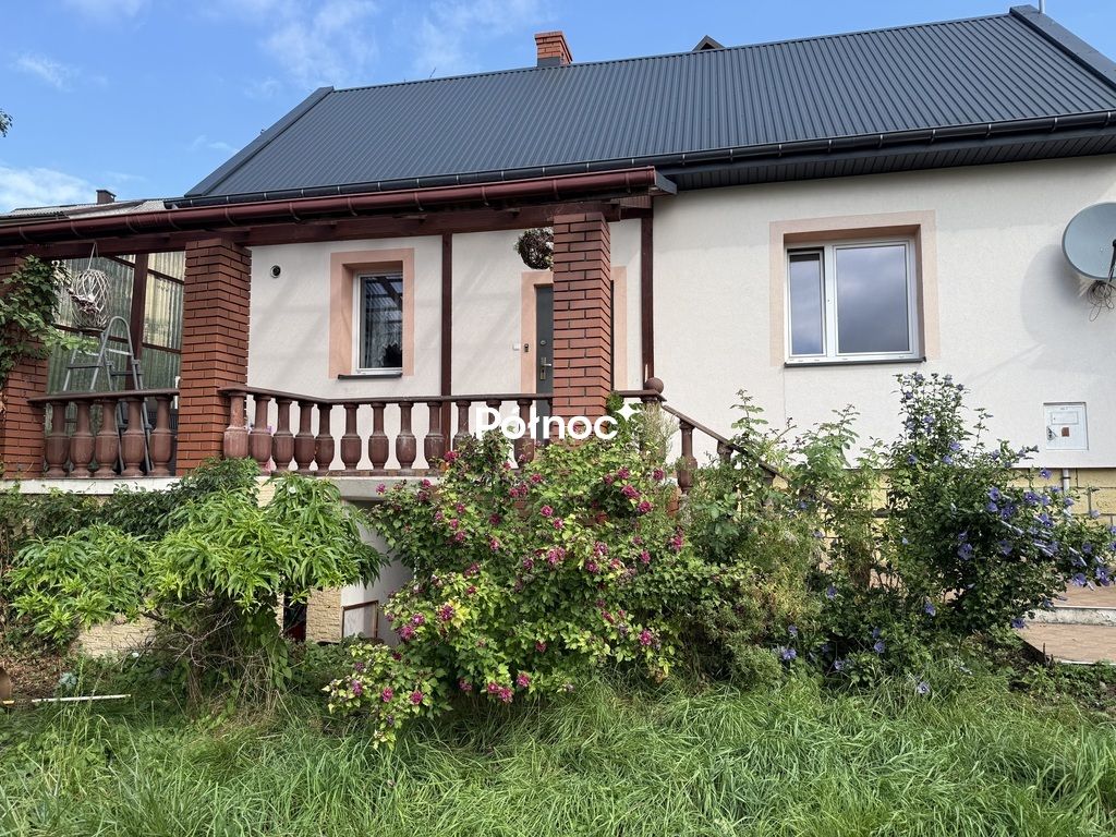 dom wolnostojący, 1 pokój Zagórze. Zdjęcie 2