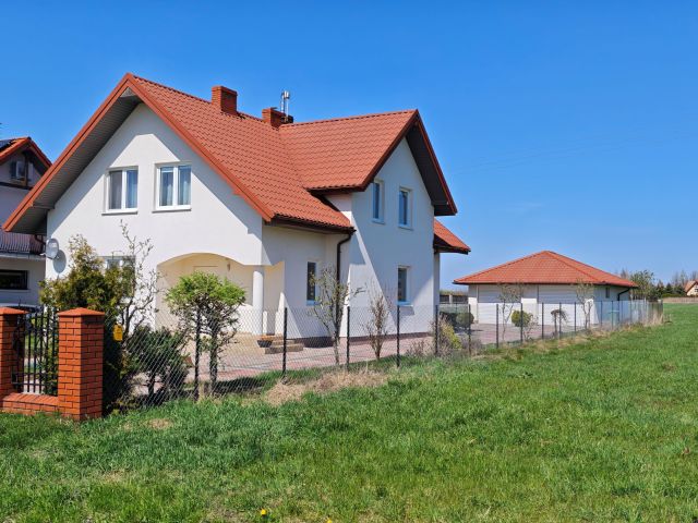dom wolnostojący, 5 pokoi Makowiec Kolonisty, ul. Rzemieślnicza. Zdjęcie 1