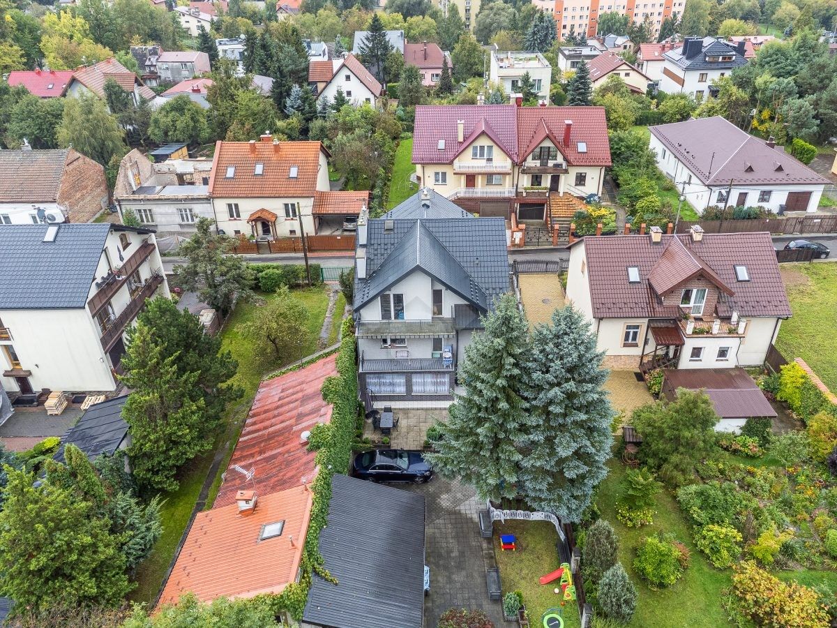 dom wolnostojący, 6 pokoi Kraków Podgórze Duchackie, ul. Aleksandra Kotsisa. Zdjęcie 4