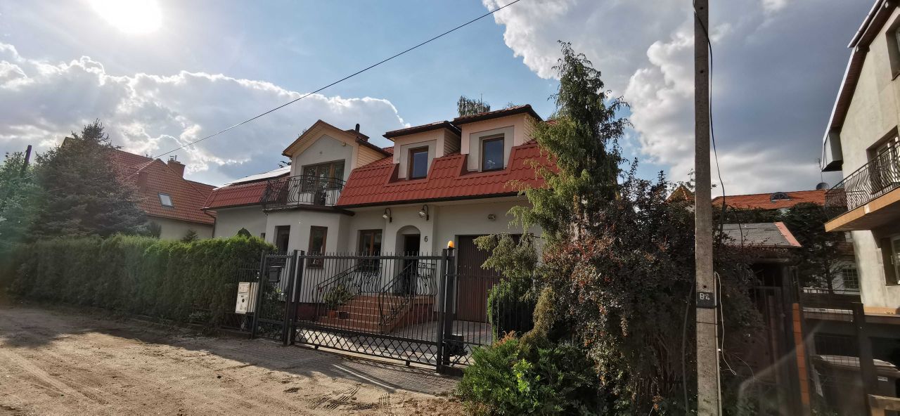 dom wolnostojący, 6 pokoi Warszawa Międzylesie, ul. Arktyczna