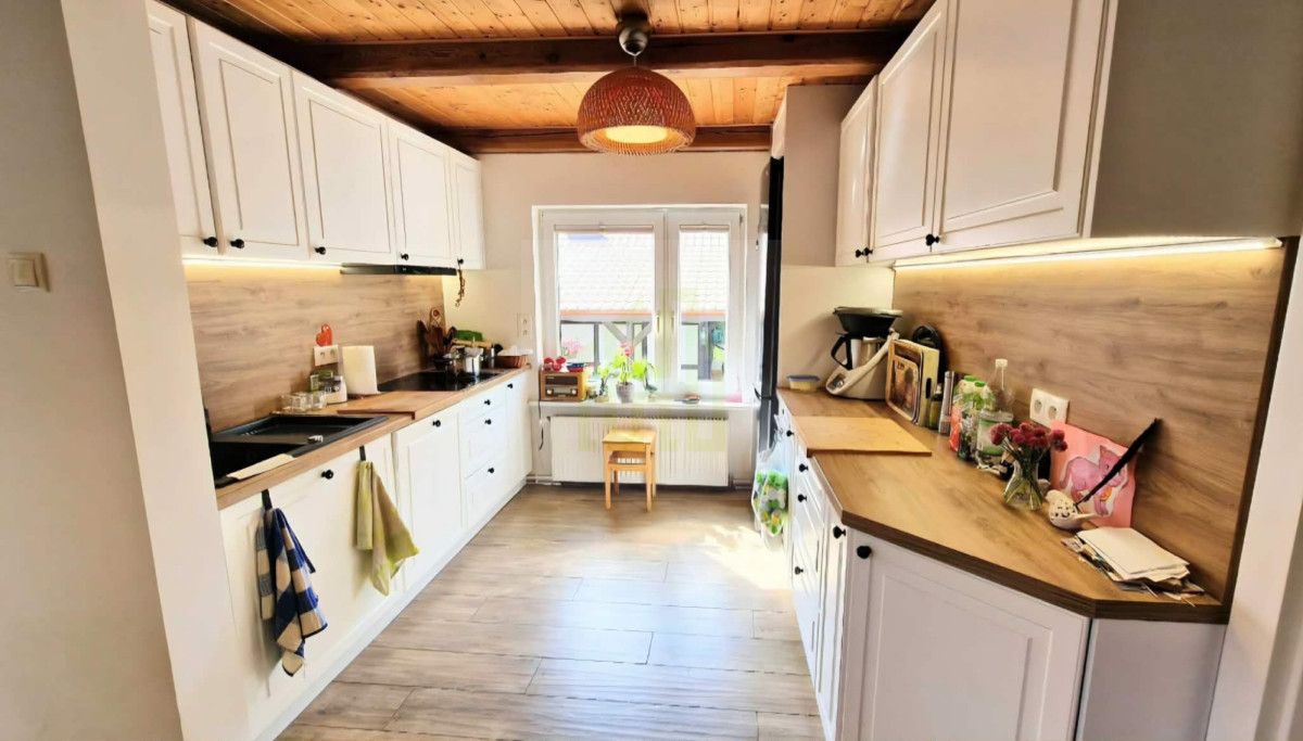 dom wolnostojący, 14 pokoi Rychnowska Wola. Zdjęcie 16