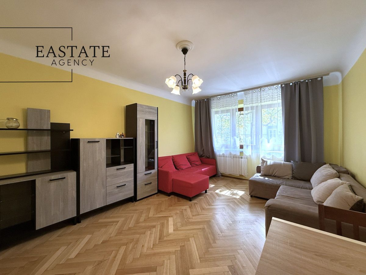 Mieszkanie 3-pokojowe Warszawa Śródmieście, ul. Nowolipki. Zdjęcie 3