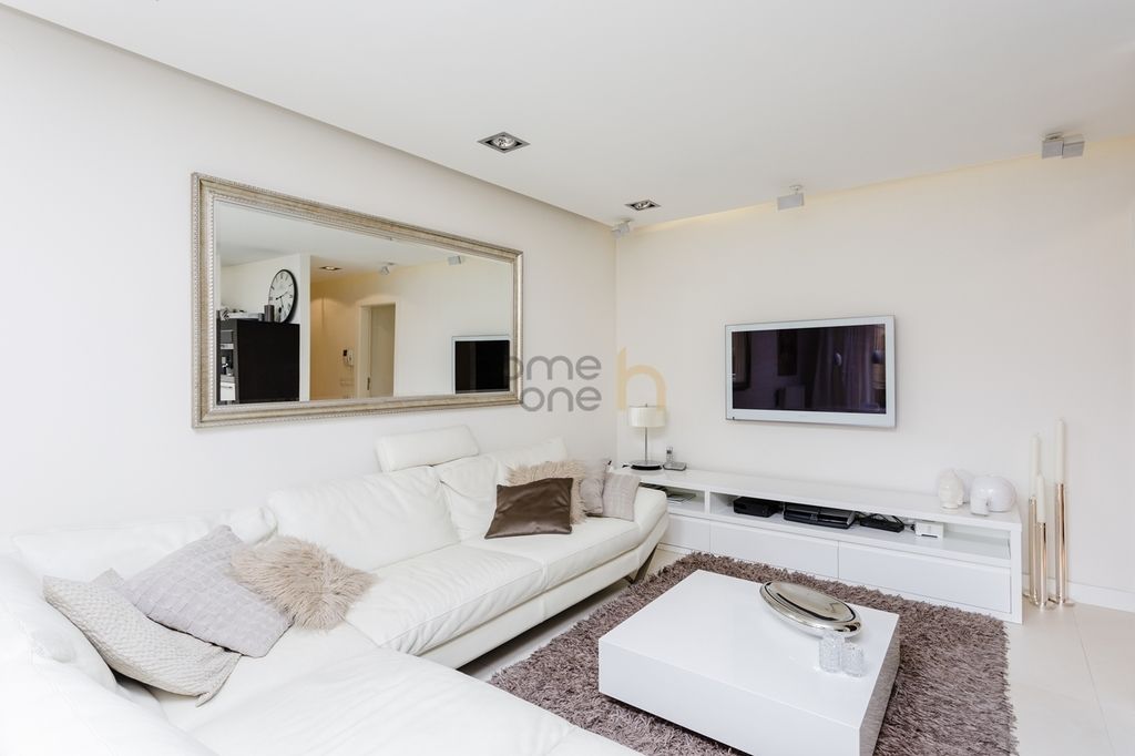 Mieszkanie 3-pokojowe Warszawa Śródmieście, ul. Sienna. Zdjęcie 2