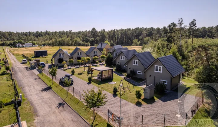 dom wolnostojący, 8 pokoi Dziwnów