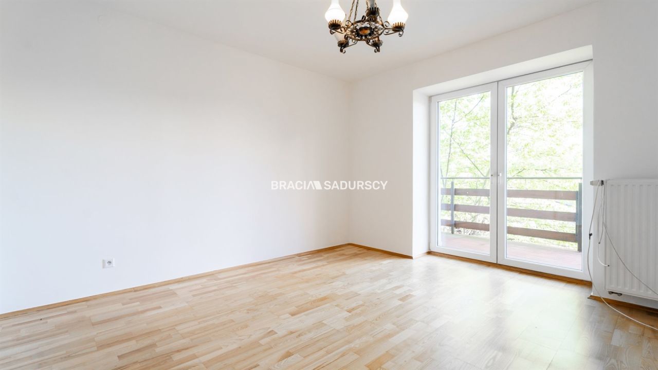 bliźniak, 6 pokoi Kokotów. Zdjęcie 12