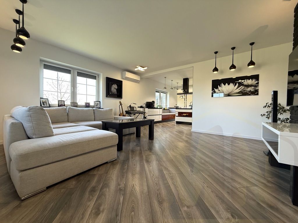 dworek, 7 pokoi Wilkowice. Zdjęcie 5