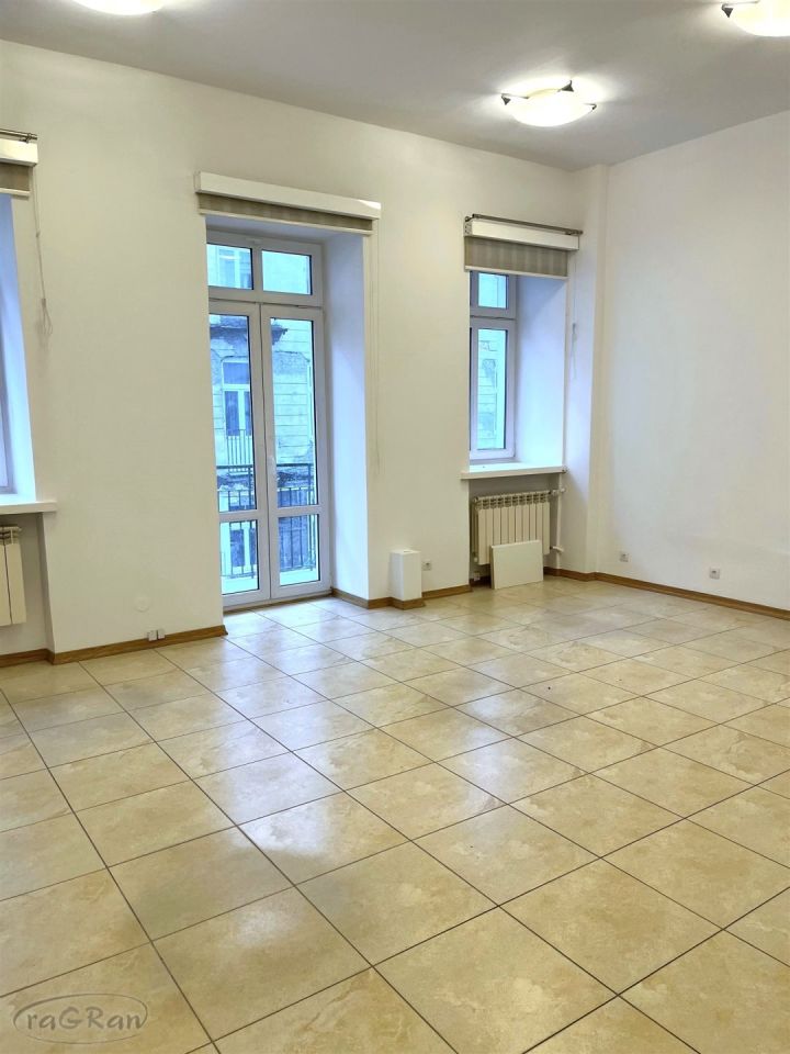 Mieszkanie 5-pokojowe Warszawa Praga-Północ. Zdjęcie 1
