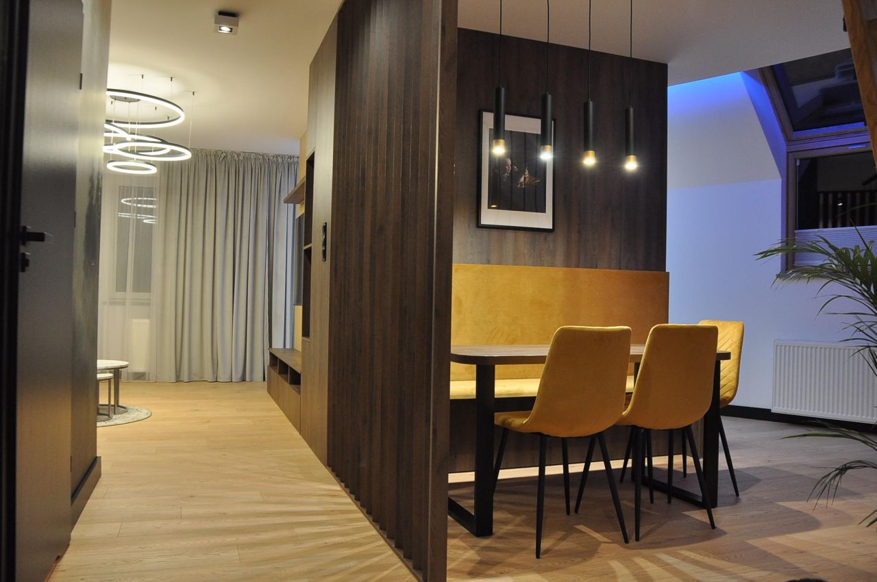 Mieszkanie 4-pokojowe Wrocław Maślice, ul. Węgliniecka. Zdjęcie 1