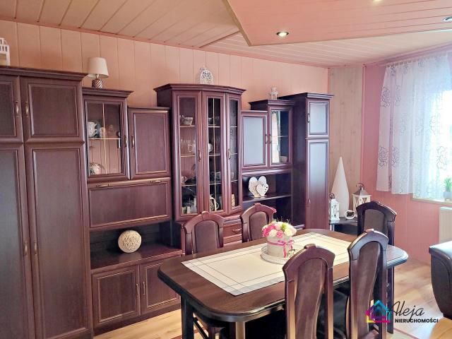 dom wolnostojący, 5 pokoi Łysiec. Zdjęcie 11