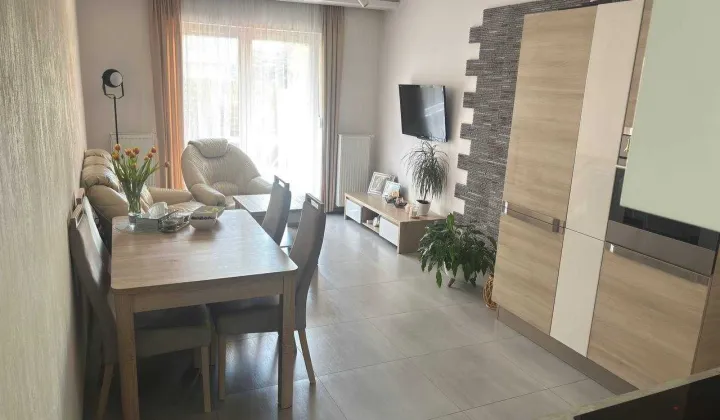 Mieszkanie 3-pokojowe Toruń Koniuchy, ul. Polna