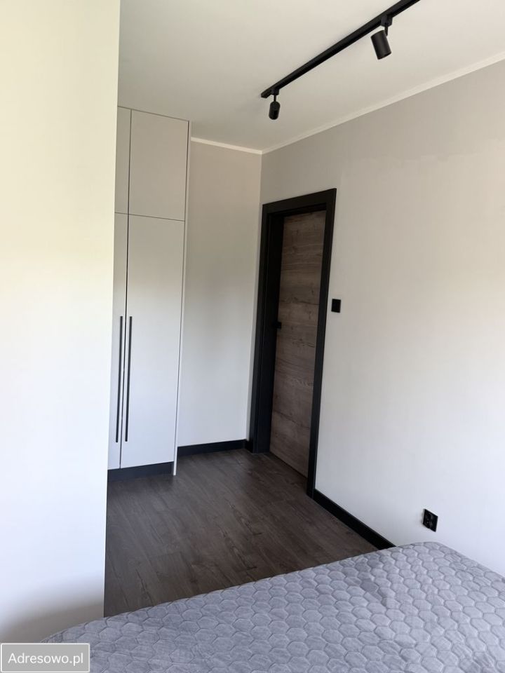 Mieszkanie 4-pokojowe Łódź Radogoszcz, ul. Jesionowa. Zdjęcie 2
