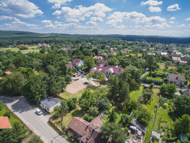 Lokal Tenczynek, ul. ks. Krzysztofa Świąteckiego. Zdjęcie 4