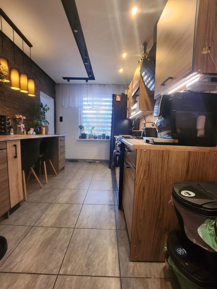 dom wolnostojący, 2 pokoje Trawniki, Trawniki. Zdjęcie 33