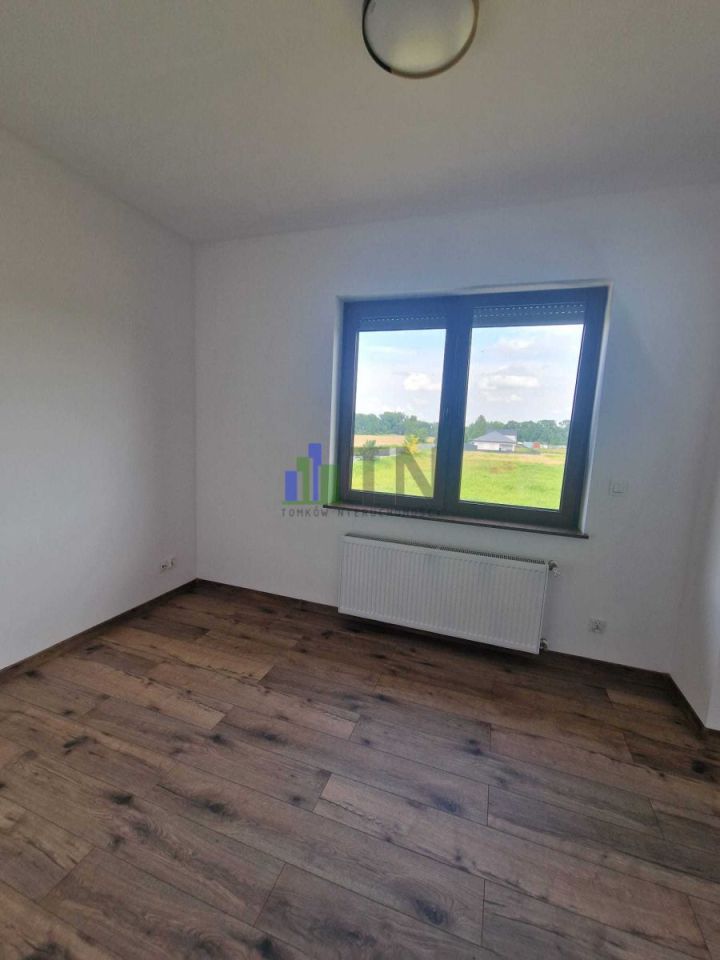 dom wolnostojący, 4 pokoje Jelcz-Laskowice. Zdjęcie 12