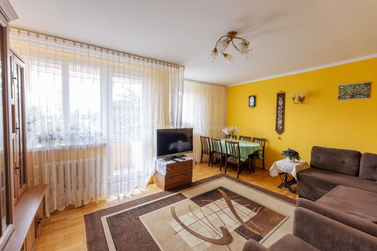 Mieszkanie 3-pokojowe Serock. Zdjęcie 2