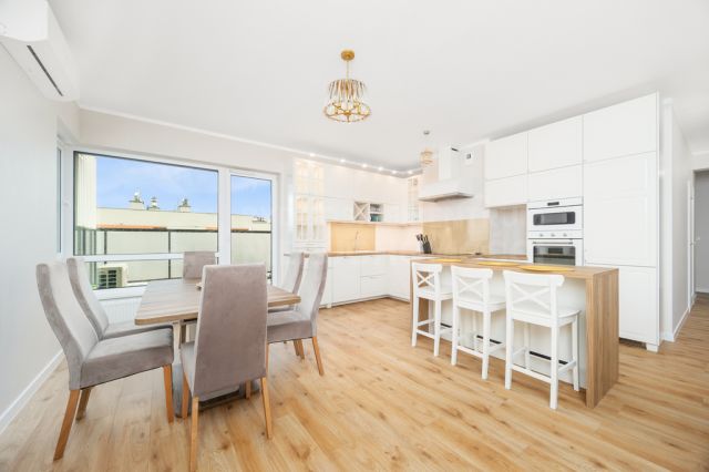 Mieszkanie 5-pokojowe Bydgoszcz Fordon, ul. Fordońska. Zdjęcie 1