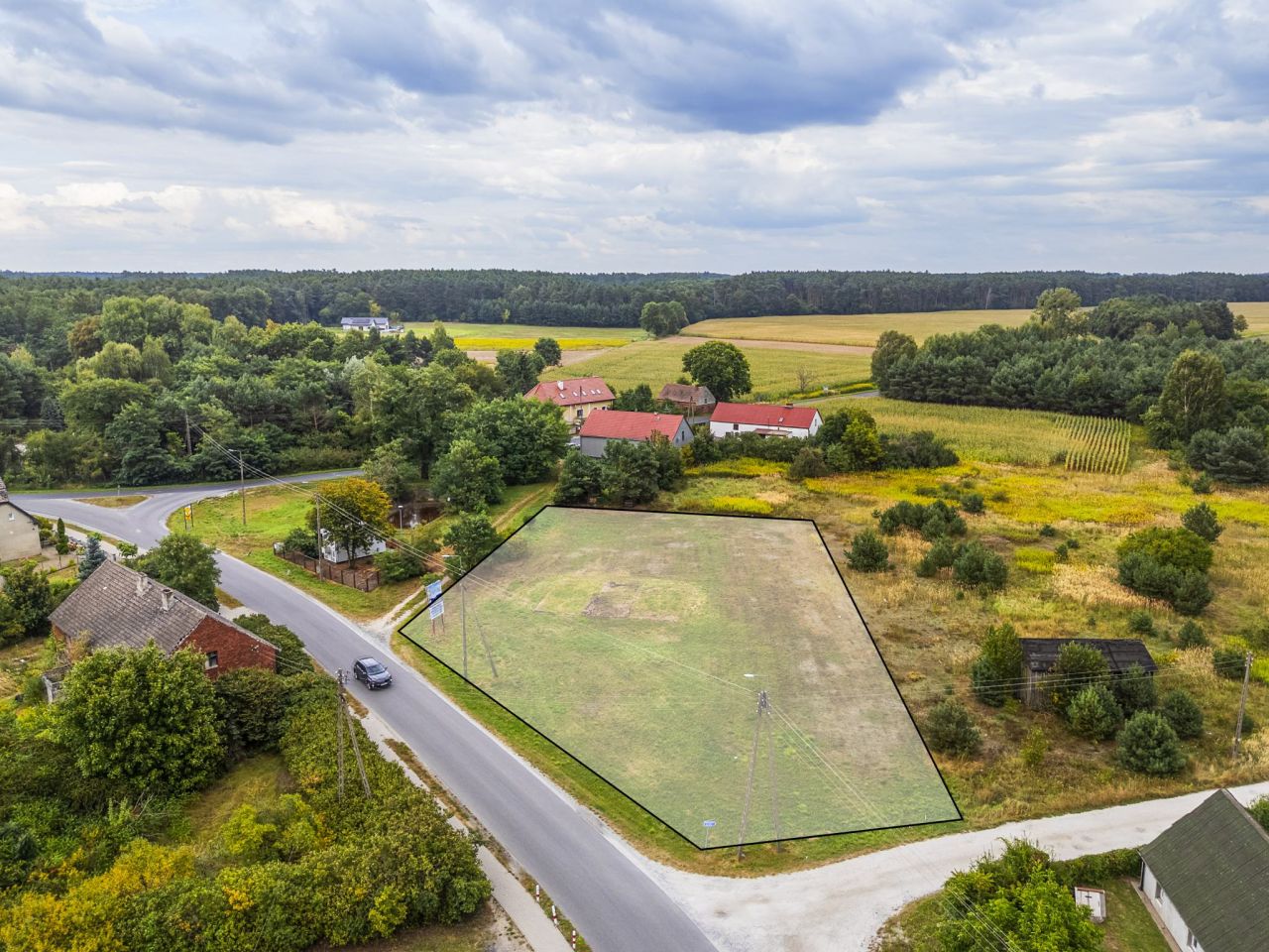 Działka inwestycyjna Posadowice. Zdjęcie 1