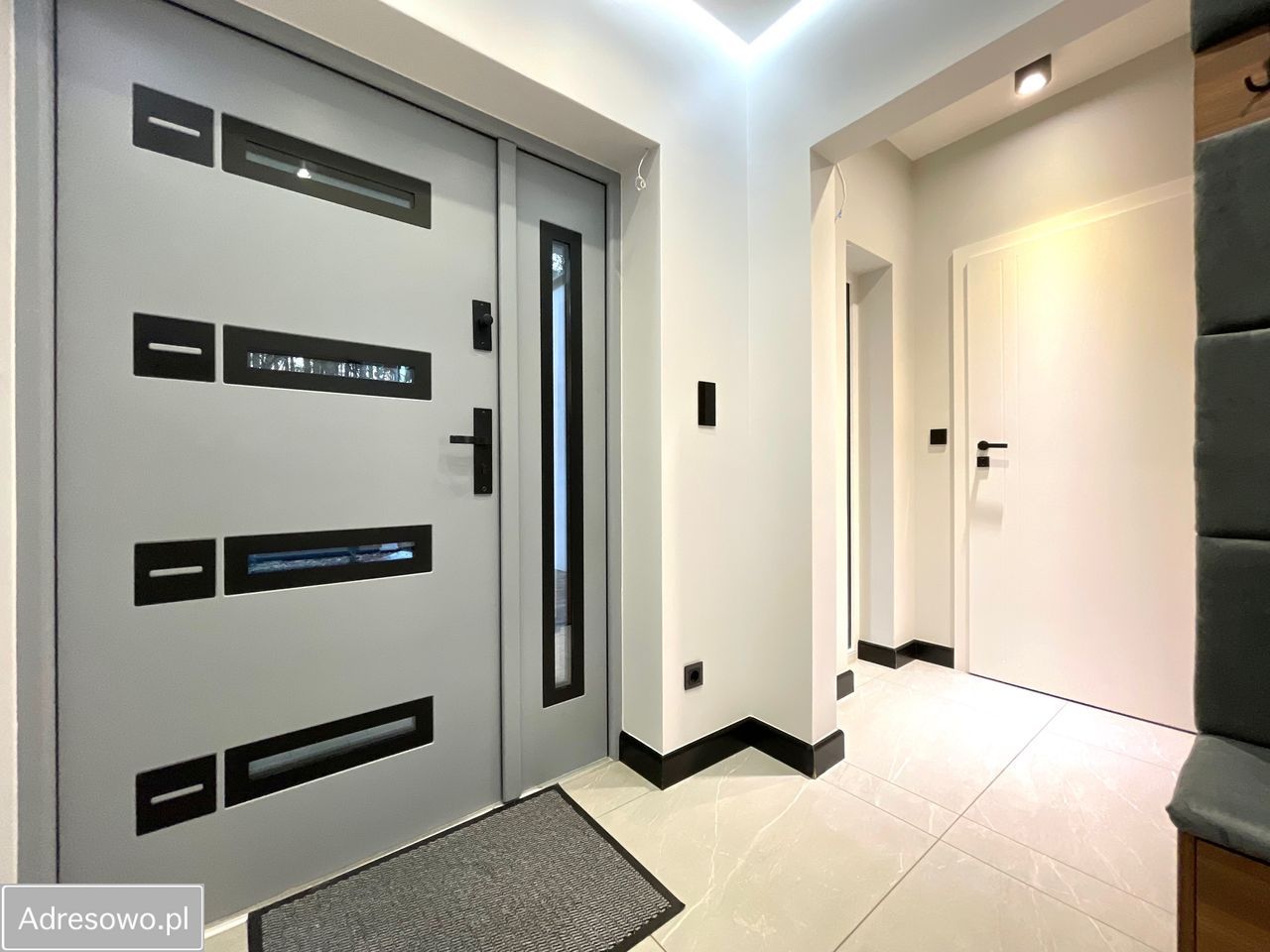 dom wolnostojący, 5 pokoi Myrcha. Zdjęcie 6