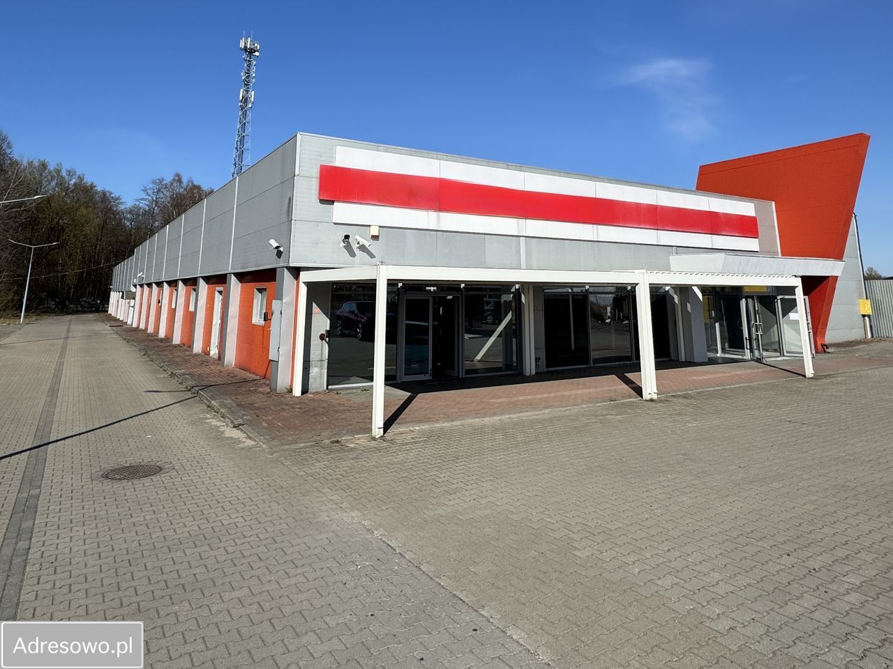 Lokal Tuszyn, al. Jana Pawła II. Zdjęcie 7