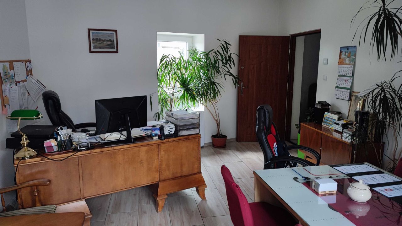 dom wolnostojący, 4 pokoje Jaworzno. Zdjęcie 3