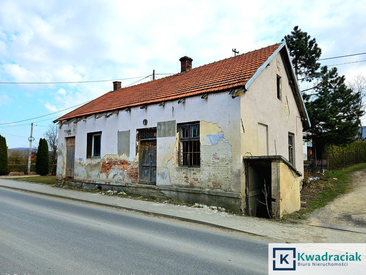 dom wolnostojący, 3 pokoje Kostarowce. Zdjęcie 2