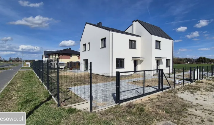 bliźniak, 4 pokoje Sierosław, ul. Prosta