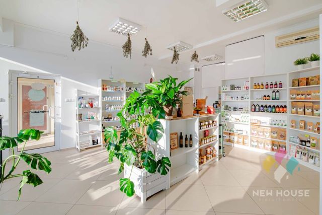 Lokal Olsztyn Jaroty, ul. Biskupa Tomasza Wilczyńskiego. Zdjęcie 2